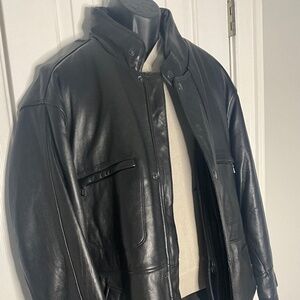 **Mens KENNETH COLE Leather Coat**